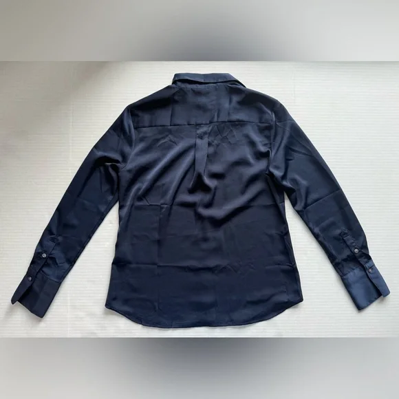 Banana Republic Factory Silky Classic Shirt Button-Up Preppy Navy Size S - Picture 3 of 11